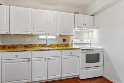 7337 South South Shore Drive Chicago IL 60649