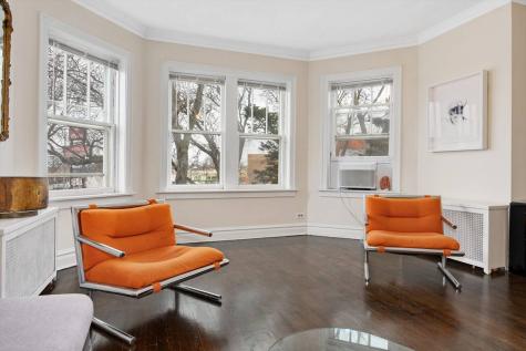 3615 North Sawyer Avenue Chicago IL 60618