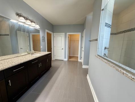 3907 Nannyberry Street Naperville IL 60564