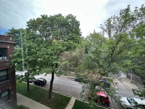 4616 North Sacramento Avenue Chicago IL 60625