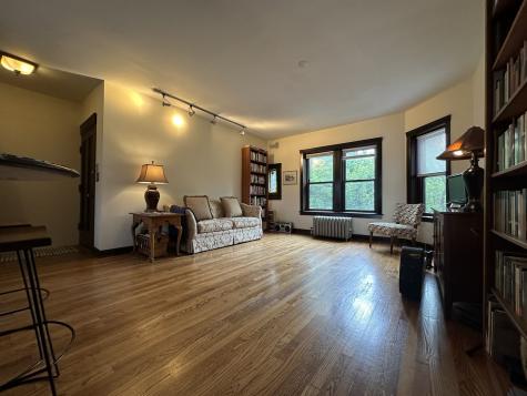 4616 North Sacramento Avenue Chicago IL 60625