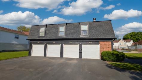 1216 Inverrary Lane Deerfield IL 60015