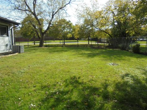 408 Sunset Lane Wheeling IL 60090