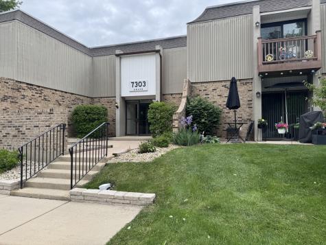 7303 Grand Avenue Downers Grove IL 60516