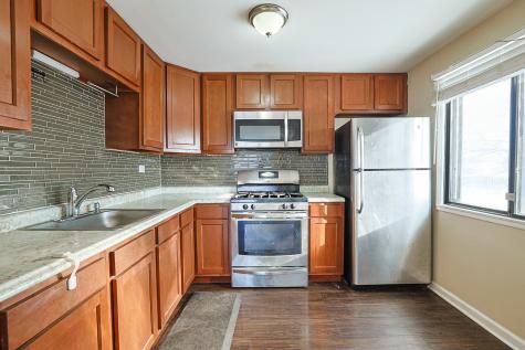 107 Tonset Court Schaumburg IL 60193