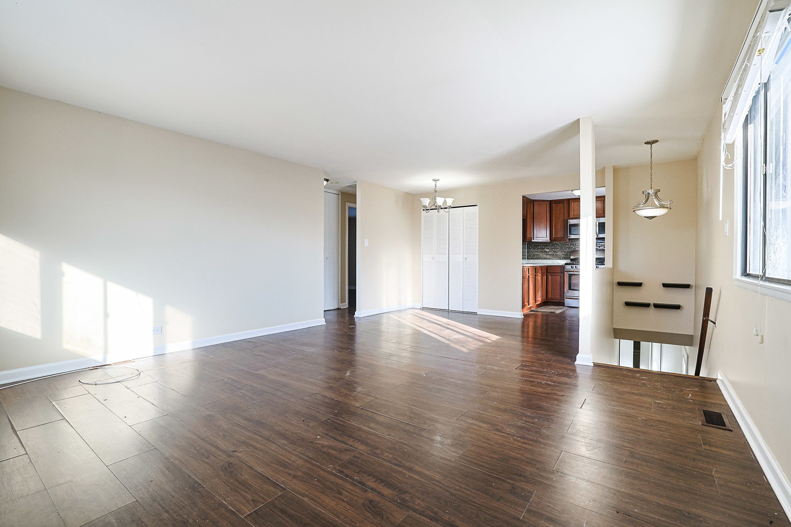 107 Tonset Court Schaumburg IL 60193
