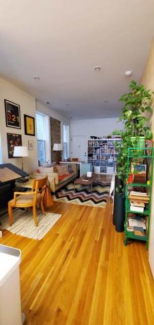1135 North Damen Avenue Chicago IL 60622