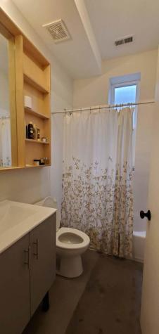 1135 North Damen Avenue Chicago IL 60622