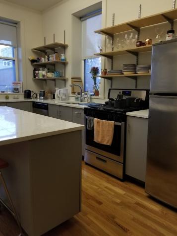 1135 North Damen Avenue Chicago IL 60622