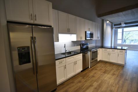 3833 North Broadway Street Chicago IL 60613