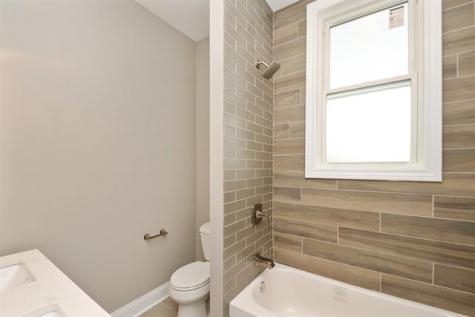1545 North Claremont Avenue Chicago IL 60622