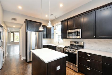 1545 North Claremont Avenue Chicago IL 60622