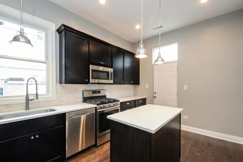 1545 North Claremont Avenue Chicago IL 60622