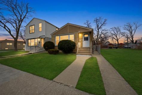 4605 South Laramie Avenue Chicago IL 60638