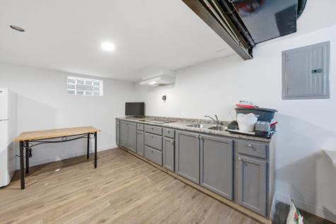 4605 South Laramie Avenue Chicago IL 60638