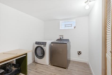 4605 South Laramie Avenue Chicago IL 60638