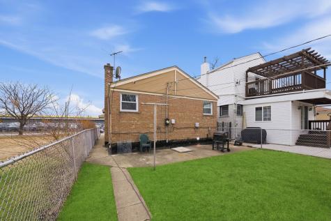 4605 South Laramie Avenue Chicago IL 60638