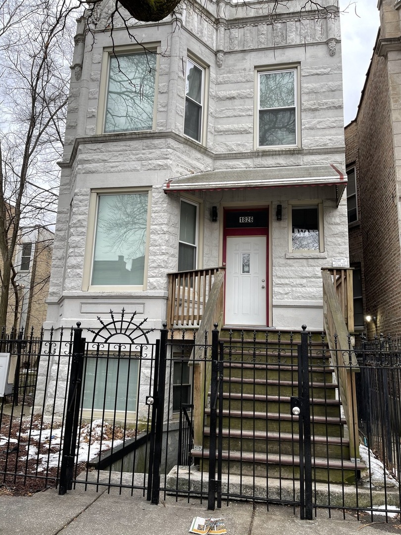 1826 South Hamlin Avenue Chicago IL 60623