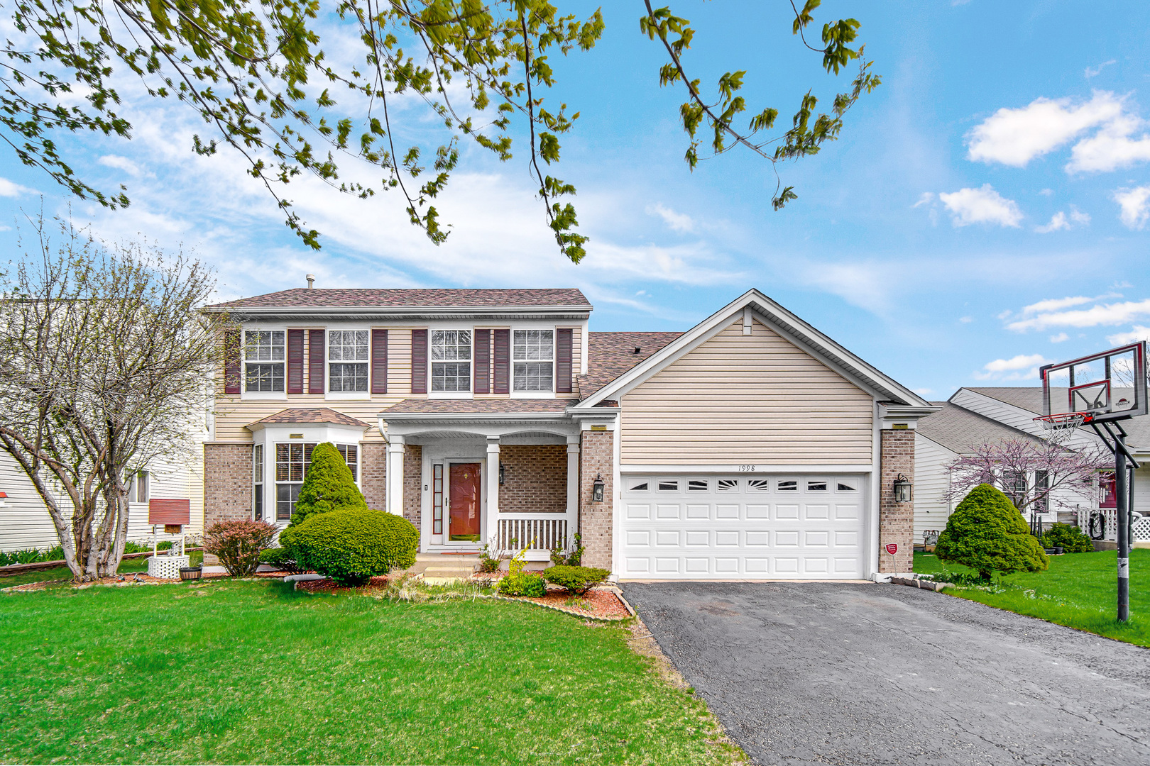 1998 Conway Lane Aurora IL 60503