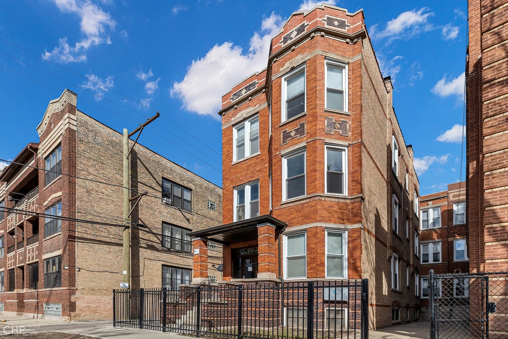 2346 West Thomas Street Chicago IL 60622