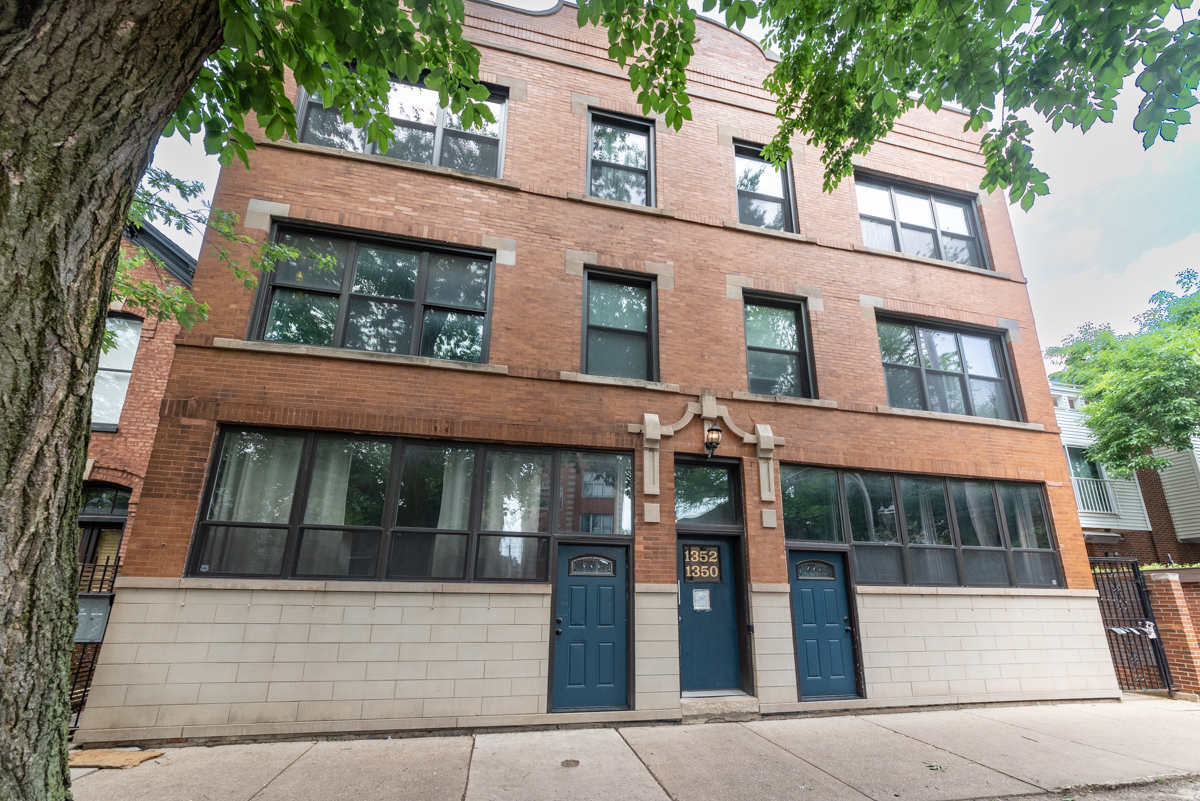 1350 North Wolcott Avenue Chicago IL 60622