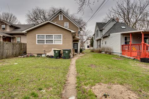 714 Sexton Street Aurora IL 60505