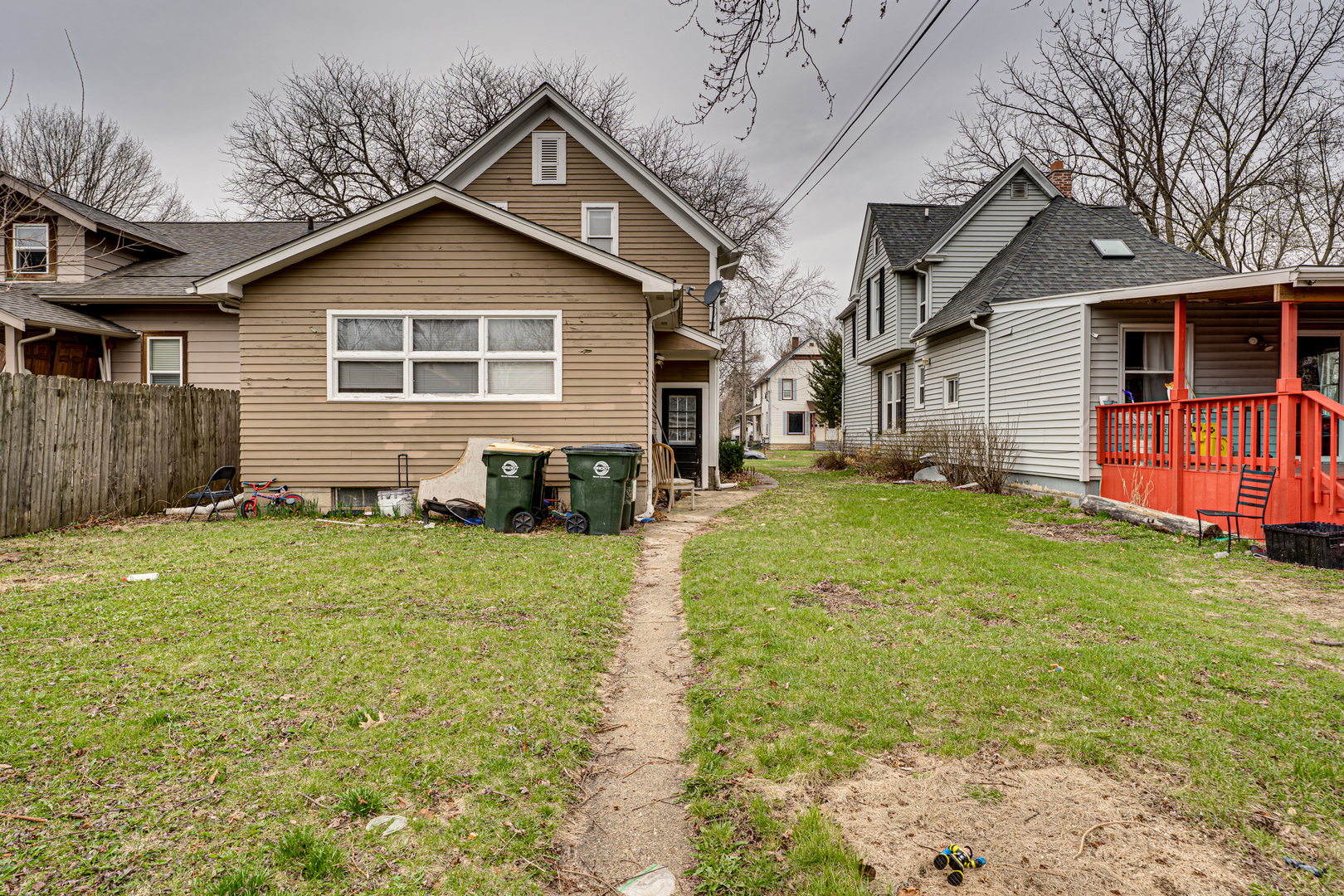 714 Sexton Street Aurora IL 60505