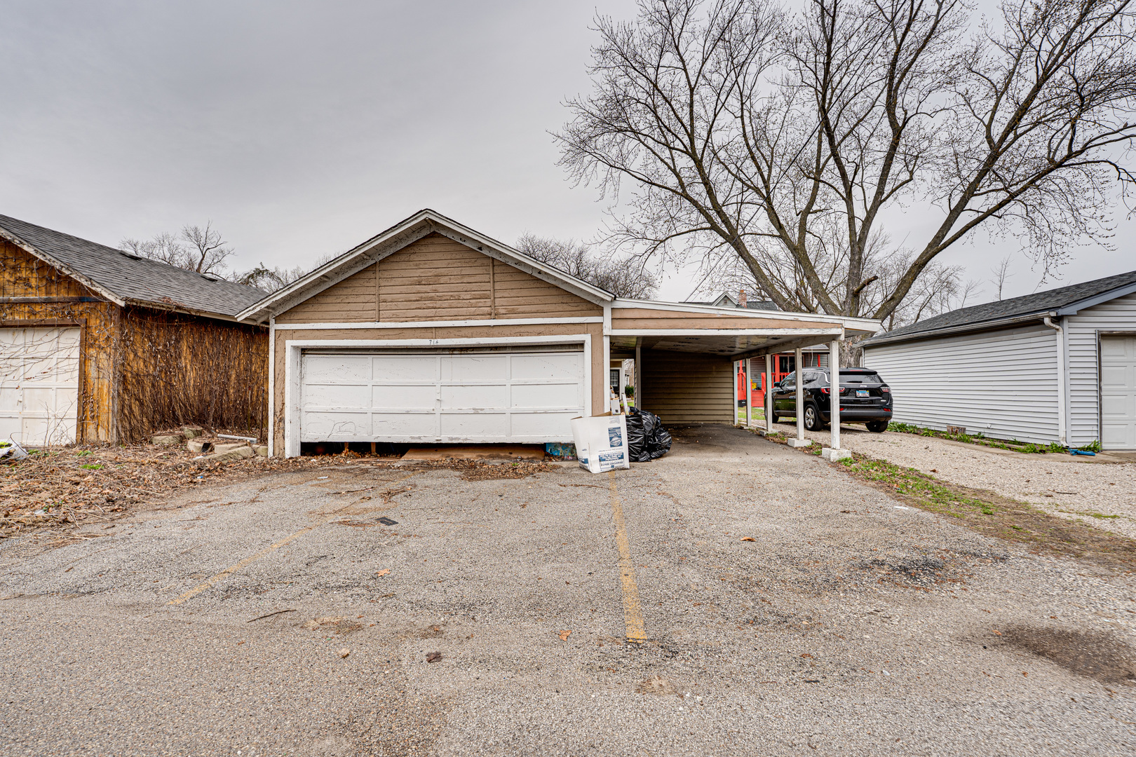 714 Sexton Street Aurora IL 60505