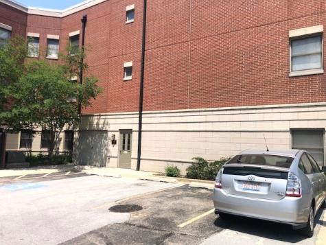 757 West 14th Place Chicago IL 60607