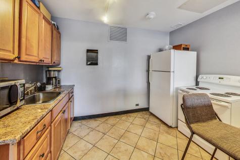 4343 North Clarendon Avenue Chicago IL 60613