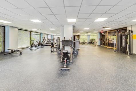 4343 North Clarendon Avenue Chicago IL 60613
