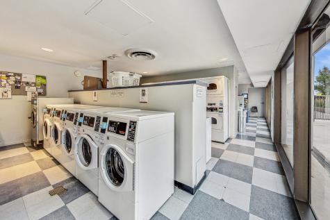 4343 North Clarendon Avenue Chicago IL 60613