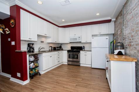 1143 West Armitage Avenue Chicago IL 60614
