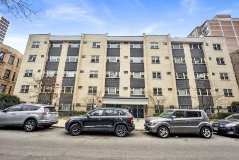 3161 North Cambridge Avenue Chicago IL 60657