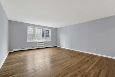 3161 North Cambridge Avenue Chicago IL 60657