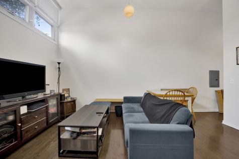 2143 North Western Avenue Chicago IL 60647