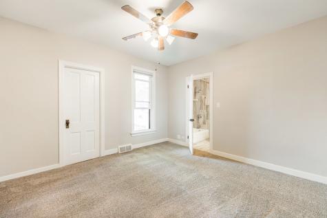 113 Elm Street Elgin IL 60123