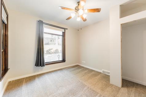 113 Elm Street Elgin IL 60123