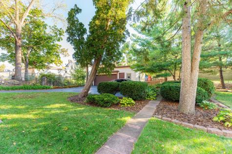 113 Elm Street Elgin IL 60123