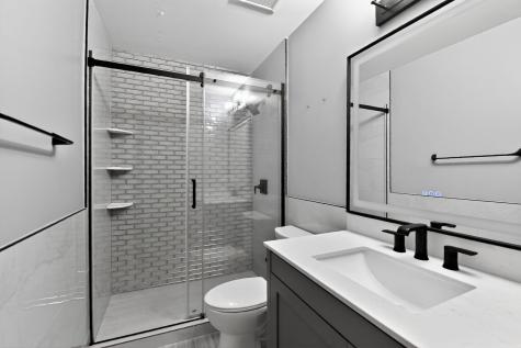 1163 Shoreline Drive Aurora IL 60504