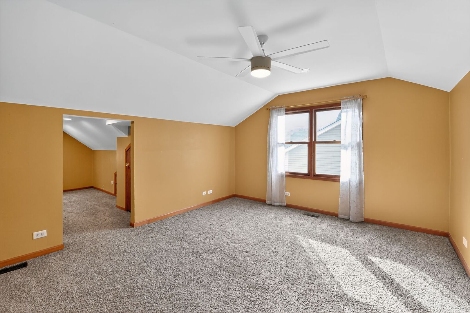 1163 Shoreline Drive Aurora IL 60504