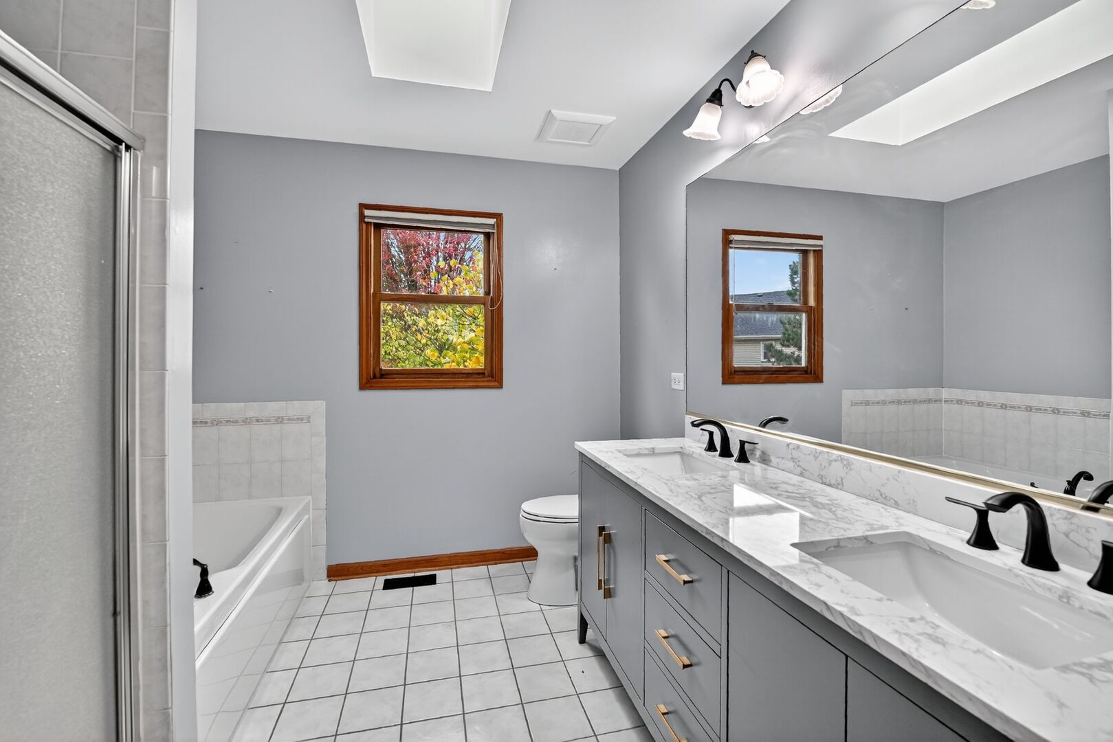 1163 Shoreline Drive Aurora IL 60504