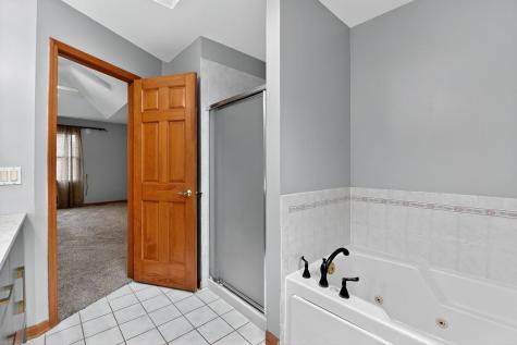 1163 Shoreline Drive Aurora IL 60504