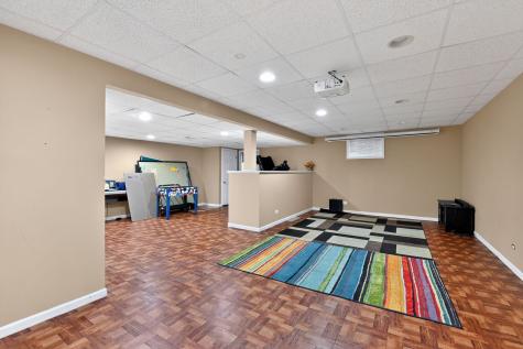 1163 Shoreline Drive Aurora IL 60504