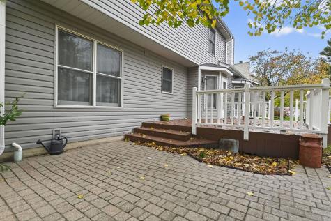 1163 Shoreline Drive Aurora IL 60504