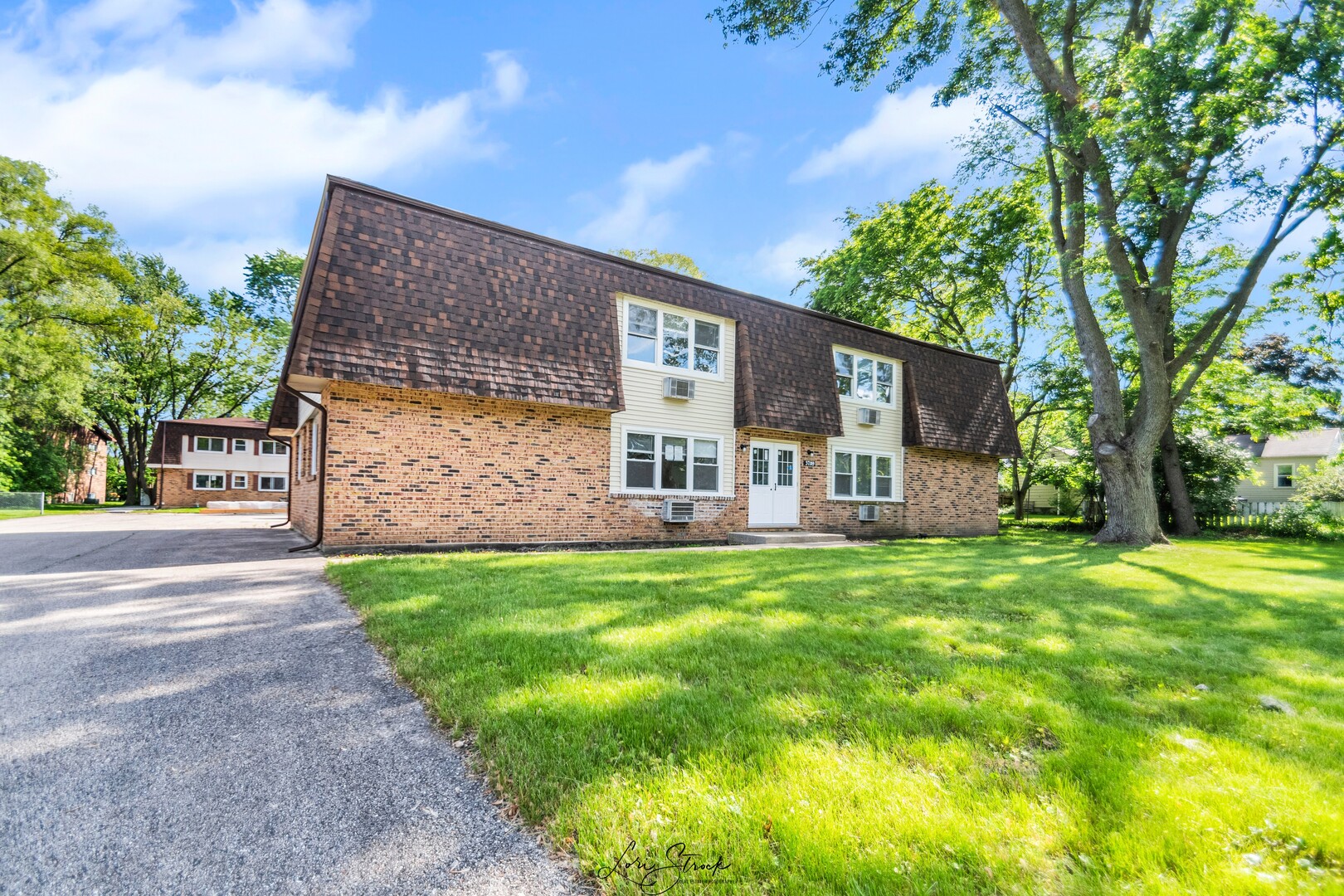 902 3RD Street Mchenry IL 60050
