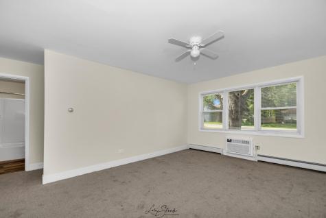 902 3RD Street Mchenry IL 60050