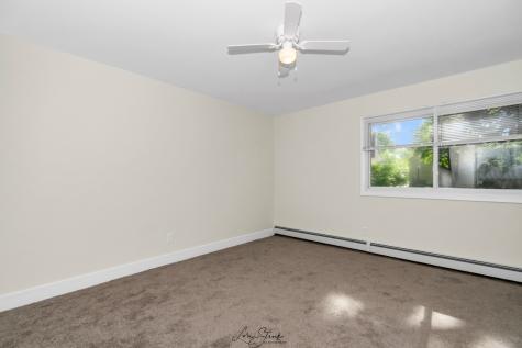 902 3RD Street Mchenry IL 60050