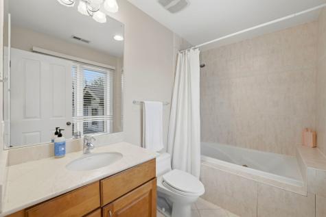 2181 2ND Street Northbrook IL 60062