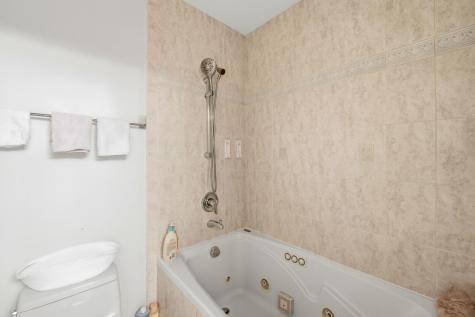 2181 2ND Street Northbrook IL 60062